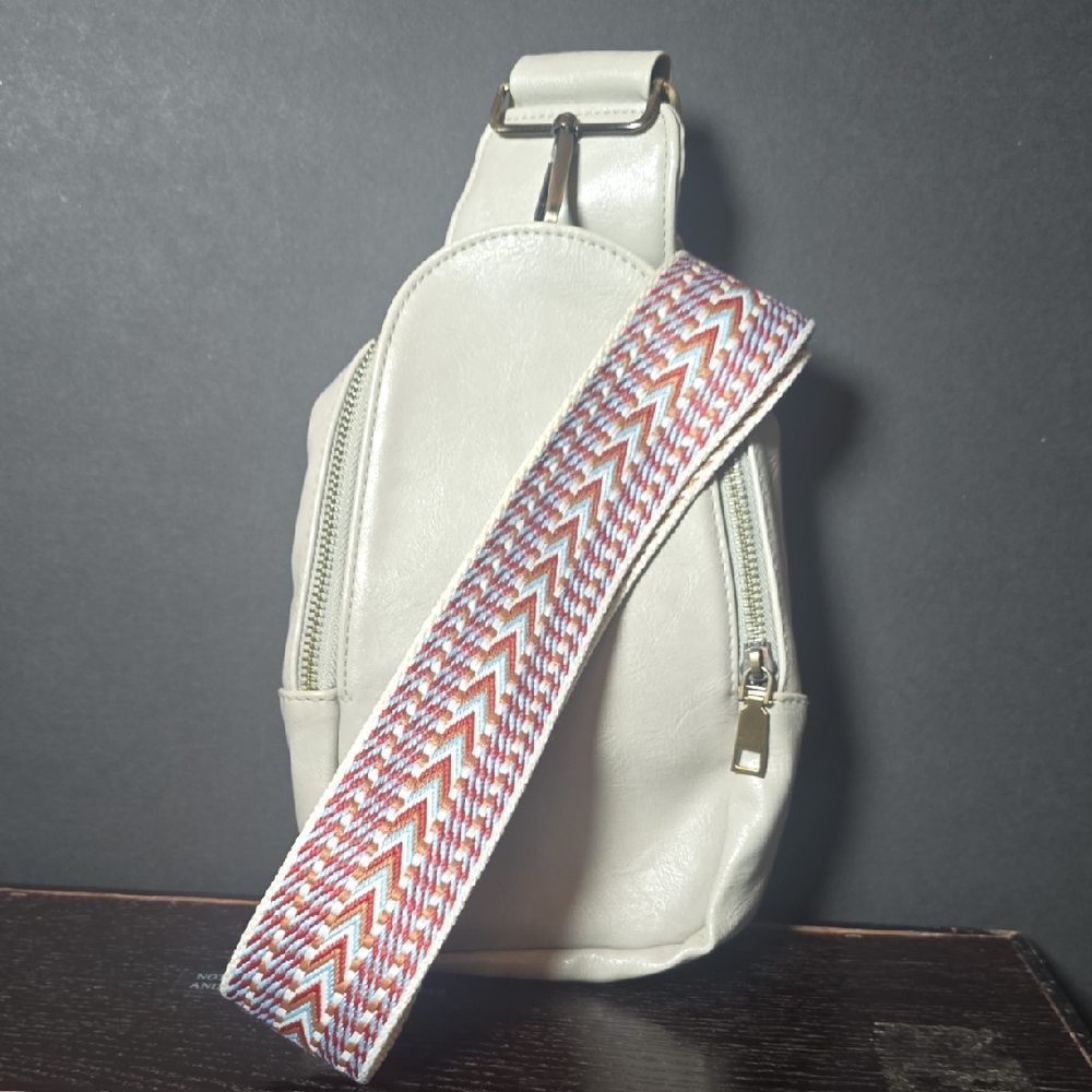 Used In Excellent Stylish Cream Sling Bag with Patterned Strap